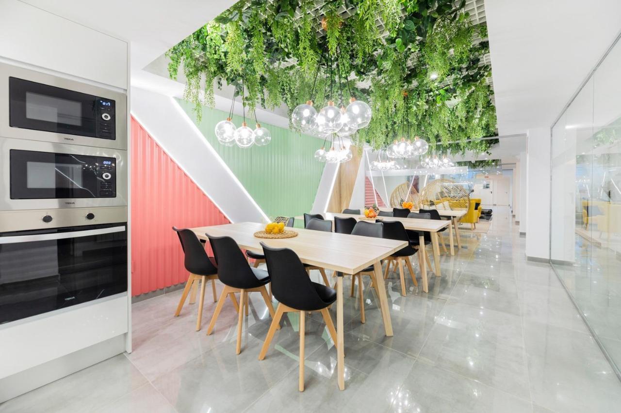 Hostal Blasco de Garay 61B Hostal Madrid