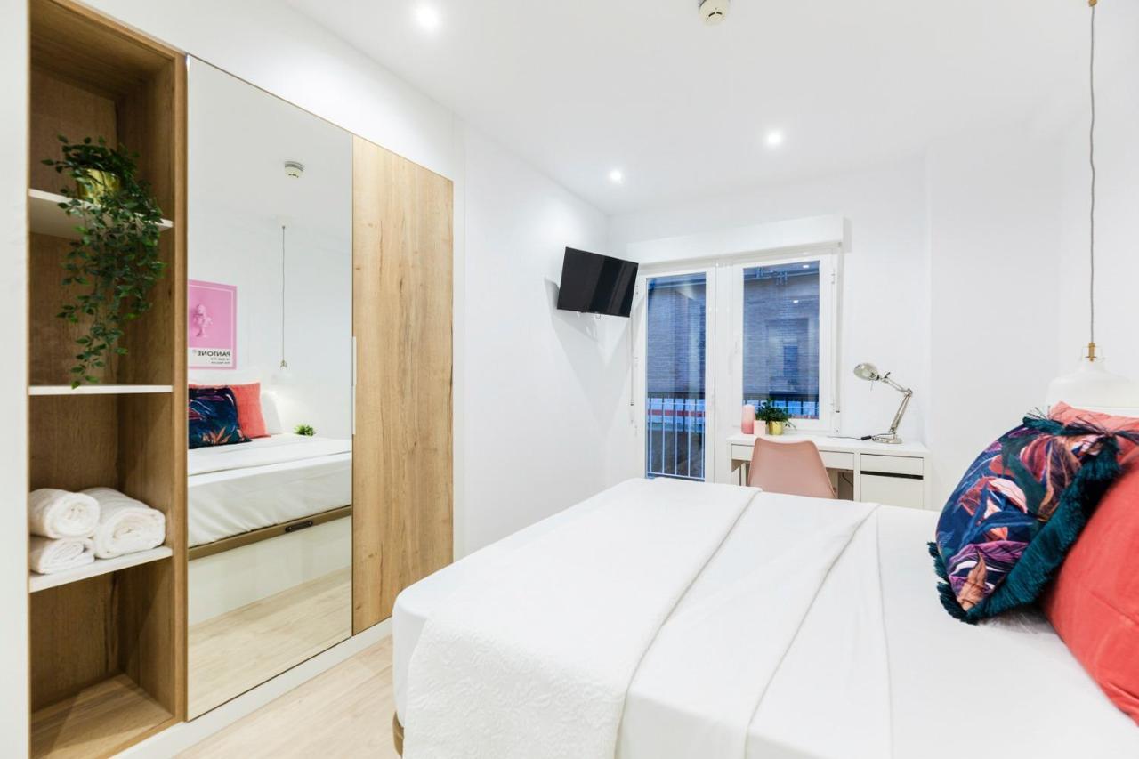 Hostal Blasco de Garay 61B * Madrid