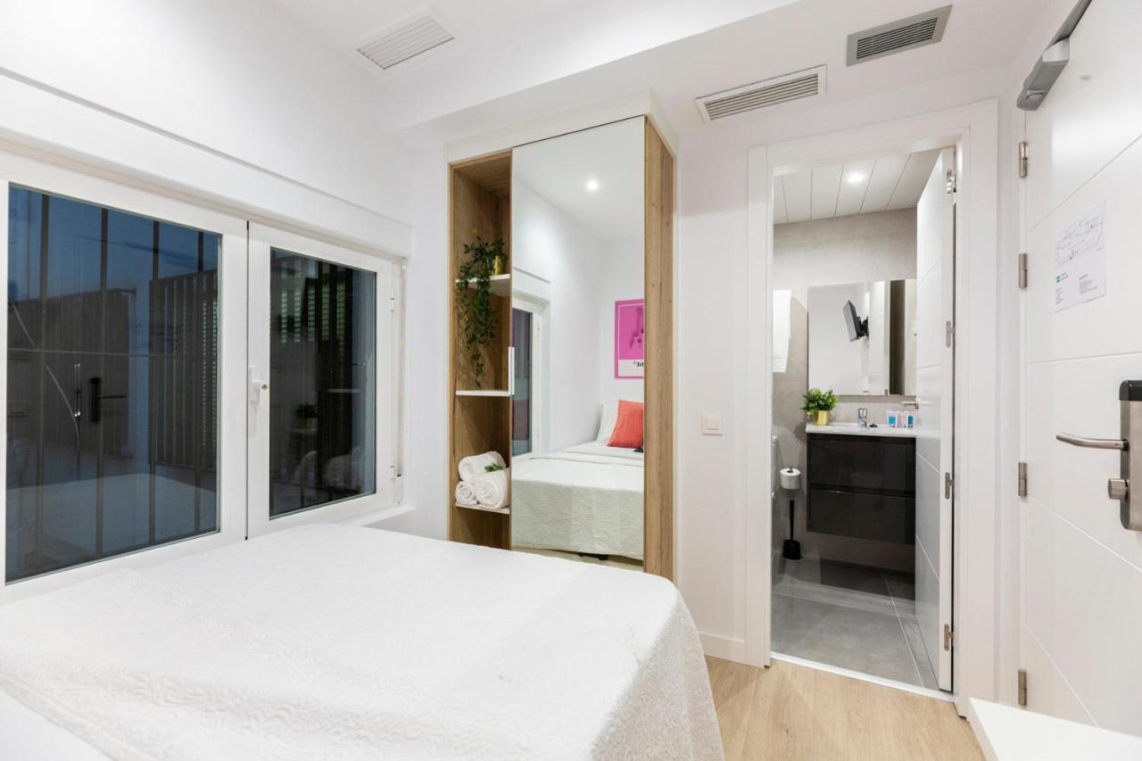 Hostal Blasco de Garay 61B Madrid